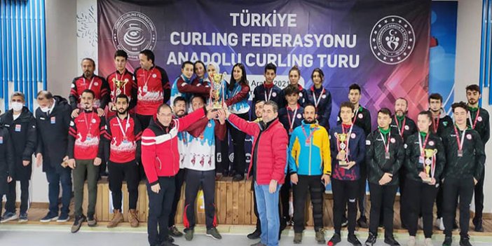 Anadolu Curling Turun'nun Trabzon ayağında Trabzon Karmasi 1. oldu
