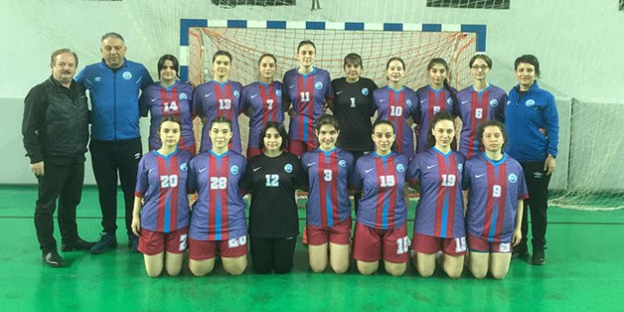 Ortahisar Kadın Hentbol Takımı ilk maçını kazandı!