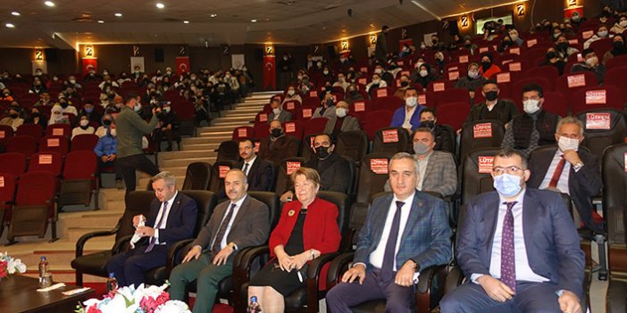 YÖK Başkanı Başdanışmanı Trabzon'da konferansa katıldı