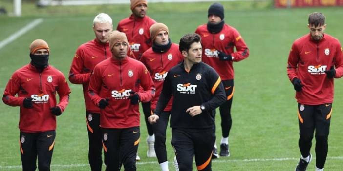 Trabzonspor'un rakibi Galatasaray maç hazırlıklarına başladı. 21 Ocak 2022
