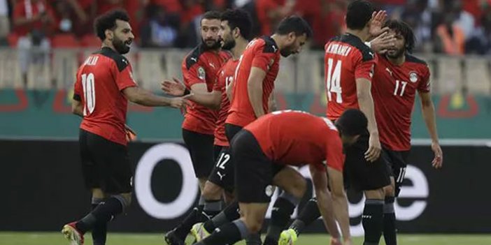 Salah'lı Mısır yarı finalde