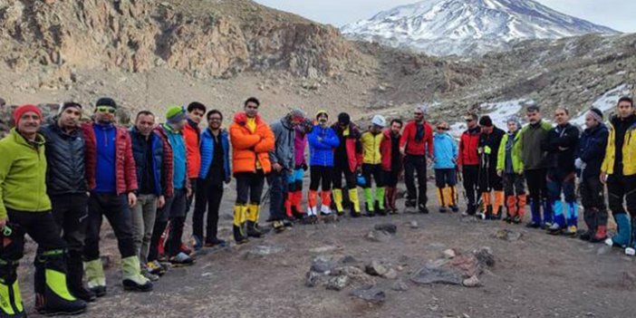 İranlı dağcılar Ağrı Dağı’nda ölümden döndü