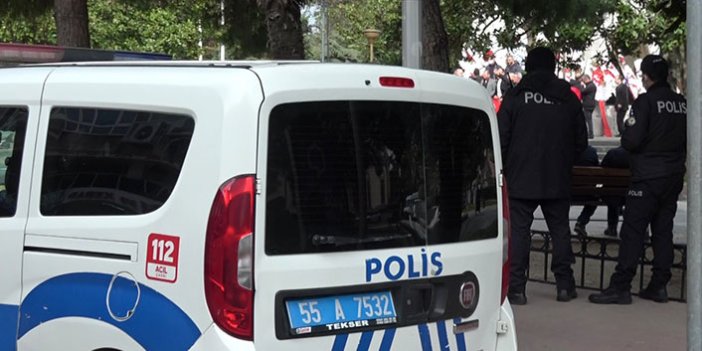 Samsun'da polisten 'Onur Anıtı' nöbeti