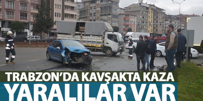 Trabzon’da kavşakta 3 araç birbirine girdi! Yaralılar var