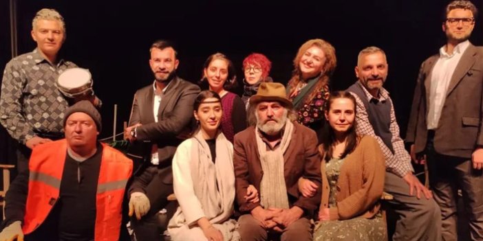 Trabzon Sanat Tiyatrosu’ndan yeni bir oyun “KÖŞE”