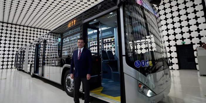 İmamoğlu yeni metrobüs aracını test etti: “Cumhurbaşkanlığı onayını heyecanla bekliyoruz”