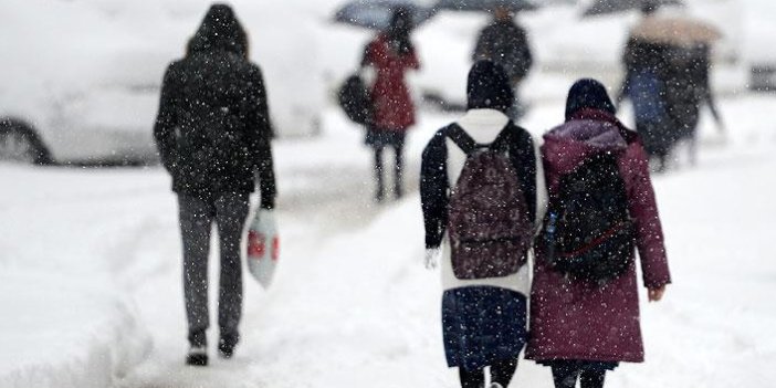 Trabzon'da eğitime kar engeli! Valilikten açıklama