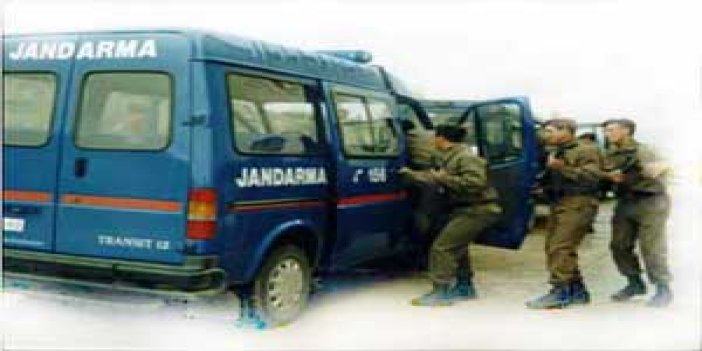 Jandarma 19 kişiyi gözaltına aldı