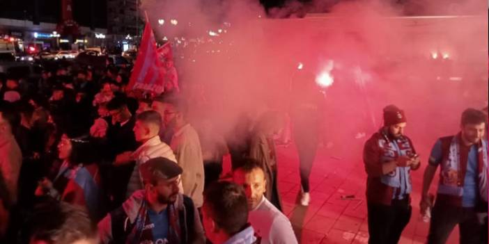 Trabzonspor'un şampiyonluğu Ankara'da coşkuyla kutlandı