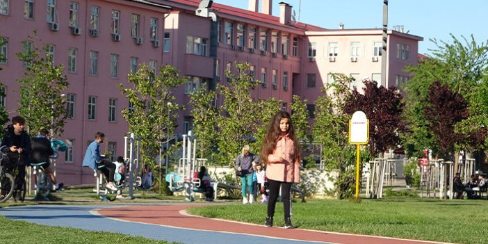 Trabzon Millet Bahçesi cıvıl cıvıl