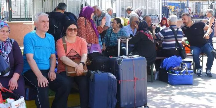 Yaz tatilini Türkiye'de geçirmek isteyen gurbetçiler akın akın gelmeye başladı