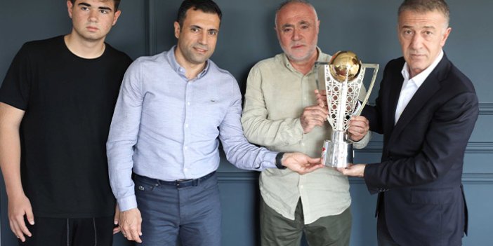 Trabzonspor Başkanı Ahmet Ağaoğlu'ndan Ahmet Çalık'ın ailesine ziyaret