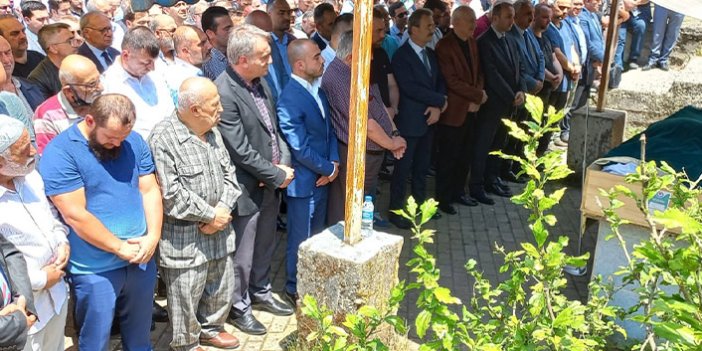MHP eski Trabzon İl Başkanı Musa Başak son yolculuğuna uğurlandı