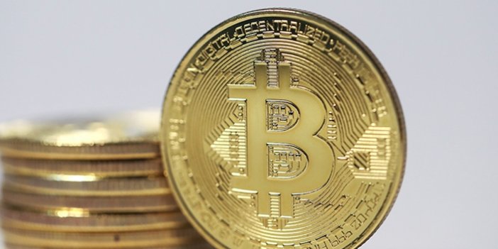 Bitcoin'de düşüş sürüyor
