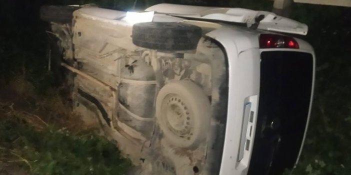 Samsun'da hafif ticari araç ile traktör çarpıştı 4 kişi yaralandı