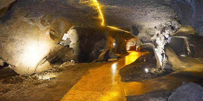 Rize'de Pileki Mağarası ziyaretçilerin ilgi odağı