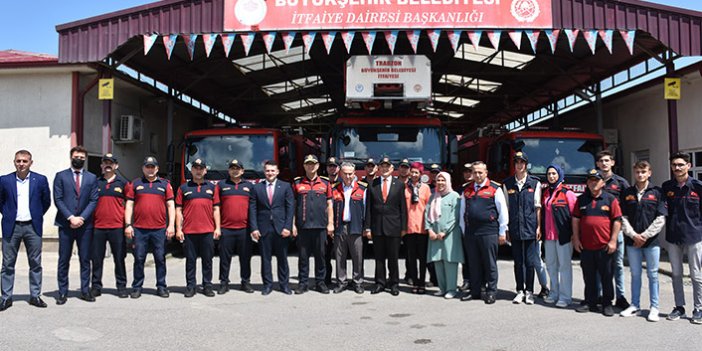 Paraguay'ın Ankara Büyükelçisi Valdez, Trabzon'da itfaiyecileri ziyaret etti
