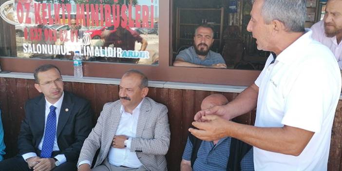 Trabzon'da esnaf sıkıntıları sıraladı Salih Cora dinledi