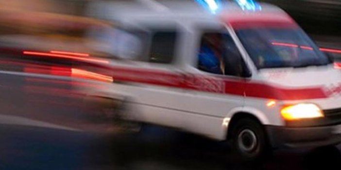 Samsun'da tur otobüsü ile tır çarpıştı 1'i çocuk 4 kişi yaralandı