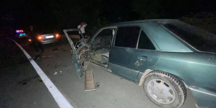 61 plakalı araç iki otomobille çarpıştı 1 kişi hayatını kaybetti
