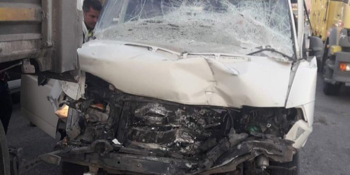 Samsun'da kamyonet ile tır çarpıştı! 1 kişi yaralandı