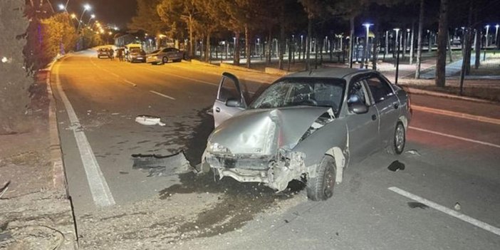 Elazığ'da iki otomobilin çarpıştığı kazada 5 kişi yaralandı