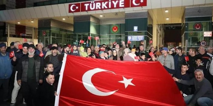Dışişleri açıkladı: Herson'dan tahliye edilen Ahıska Türkleri Türkiye'de