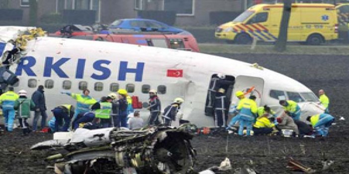 Uçak kazasında ölenlerin 5i Türk