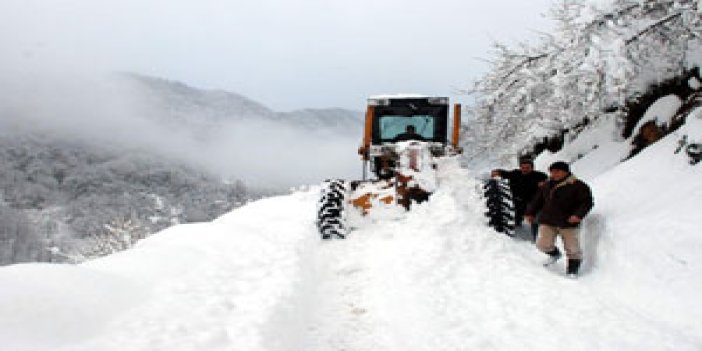 Trabzon'da 200 köy yolu kapalı