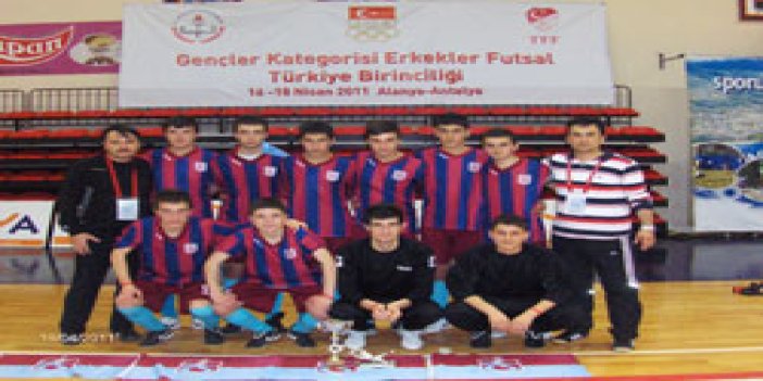 Trabzonspor onları kutladı!