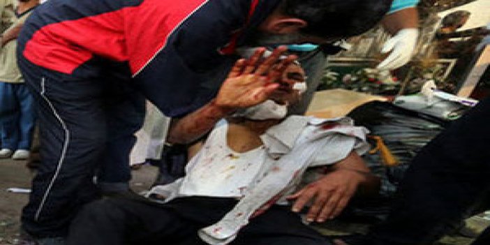 Kahire'de 34 kişi öldü, yüzlerce yaralı var