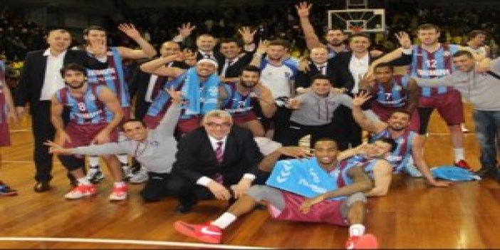 FIBA Trabzonspor'u kutladı