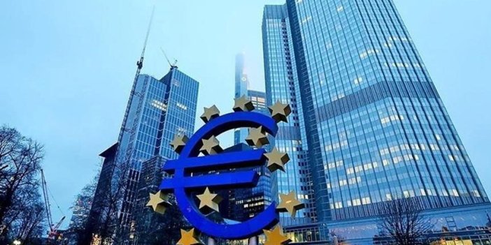 Avrupa Merkez Bankası'ndan faiz kararı! Son 14 yılın zirvesine çıktı