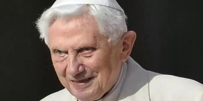 Eski Papa 16. Benedict hayatını kaybetti!