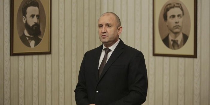 Bulgaristan'da hükümet kuramayan sosyalistler görevi Cumhurbaşkanı Radev'e iade etti
