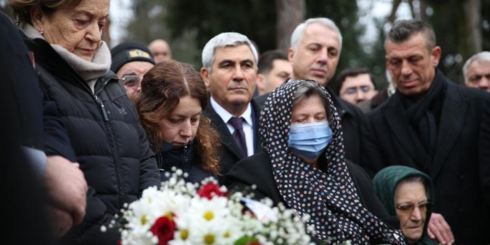 Şehit Emniyet Müdürü Ali Gaffar Okkan mezarı başında anıldı