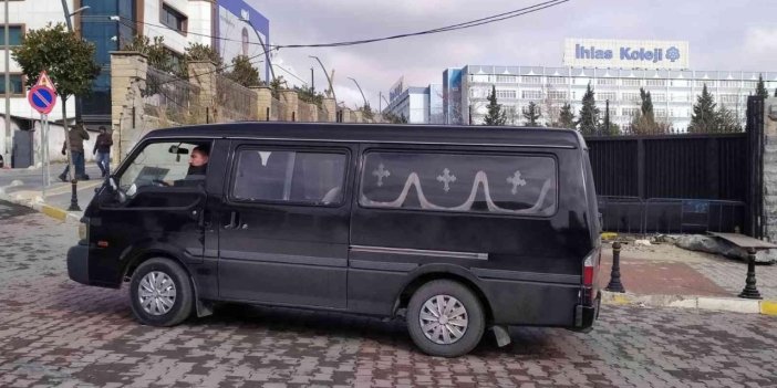 Beyoğlu’nda kilise yangınında ölen Fehim Atsup’un cenazesi Adli Tıp Kurumundan alındı