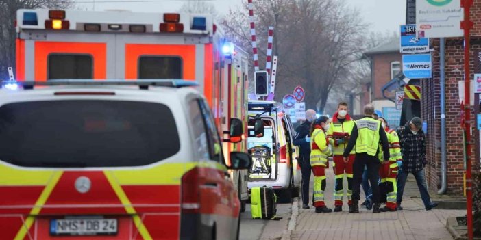 Almanya’da trende bıçaklı saldırı: 2 ölü, 5 yaralı
