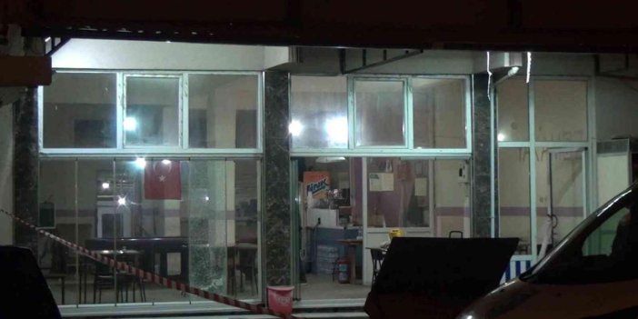 Bandırma’da kahvehanede çıkan tartışma silahlı kavgaya dönüştü: 3 yaralı