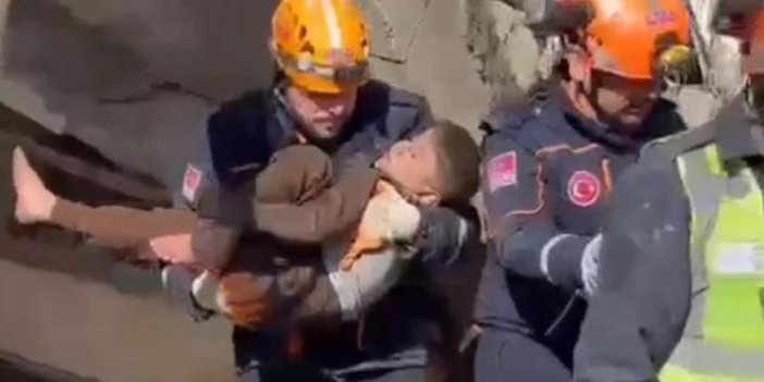 Rize'den deprem bölgelerine giden ekip 10 kişiyi enkazdan sağ çıkardı