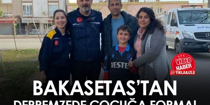 Depremzede çocuğa Trabzonspor'un yıldızı Bakasetas'tan forma!