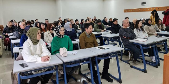 Trabzon Erasmus Akreditasyonu yurtdışına gidecek eğitimcileri sıralara oturttu
