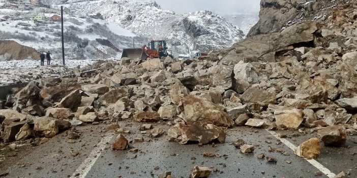 Gümüşhane-Kürtün kara yolu tek şeritten ulaşıma açıldı