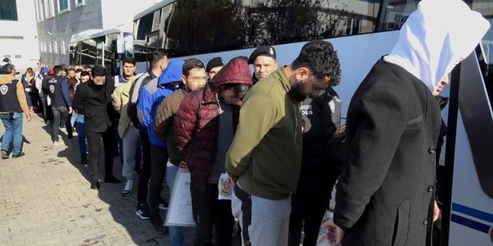 Samsun'da yasa dışı bahis ve para aklama operasyonu! 31 kişi adliyeye sevk edildi