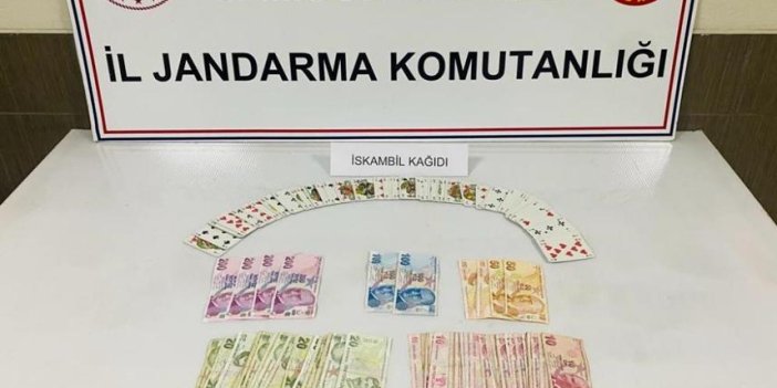 Samsun'da kumar operasyonu! 1'i muhtar 7 kişiye para cezası