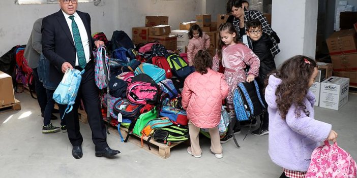 Rize'de depremzede çocuklar için yardım malzemeleri yola çıktı