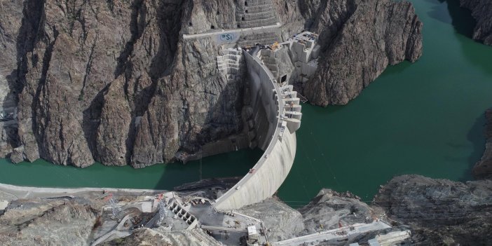 Yusufeli Barajı ve HES'te su yüksekliği 119 metre oldu