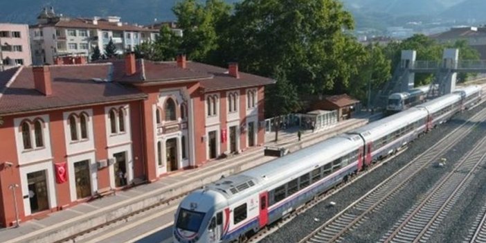 Sivas-Samsun bölgesel yolcu treni seferleri yeniden başladı