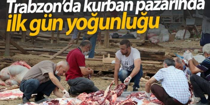 Trabzon'da kurban pazarında yoğunluk