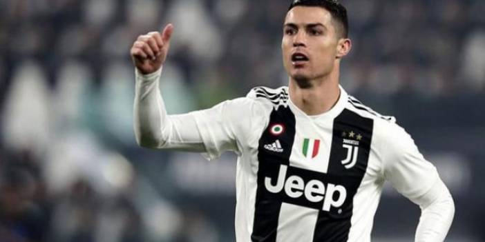 Ronaldo Filistin'e iftar yemekleri için 1.5 milyon dolar bağışladı